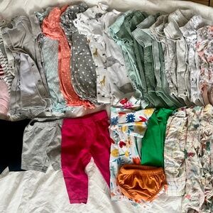 23 Piece 3-6 mo Girls Summer Bundle